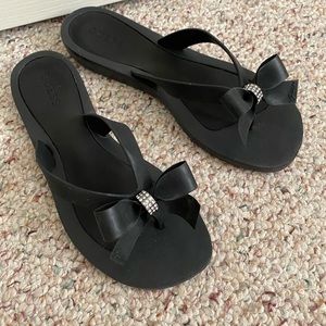 Black Guess Tutu Matte Jelly Sandal